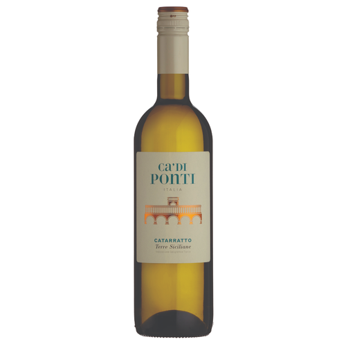Wine bottle labeled 'Ca'di Ponti' on a white background